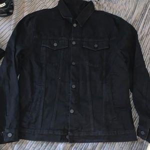 Men bear and cartoon graphic flap detail denim jacket without tee.   Black/ XL42